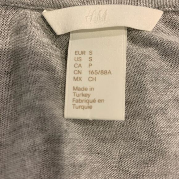 H&M Gray White Tassels T Shirt Sz Small - Picture 3 of 4